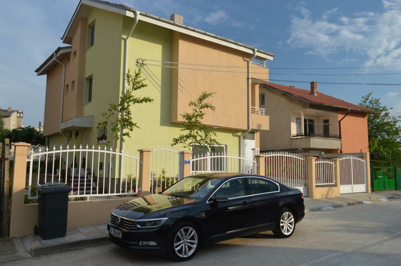 Yanis Hotel Csernomorec Kültér fotó